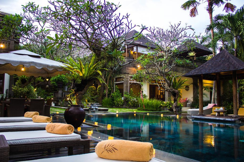 Arwana Estate Villa Seminyak  Exterior photo