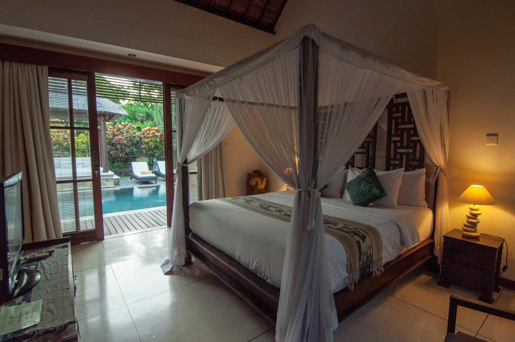 Arwana Estate Villa Seminyak  Exterior photo