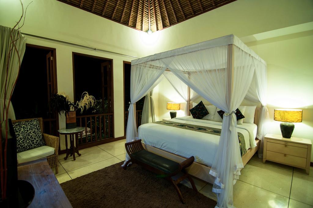 Arwana Estate Villa Seminyak  Exterior photo