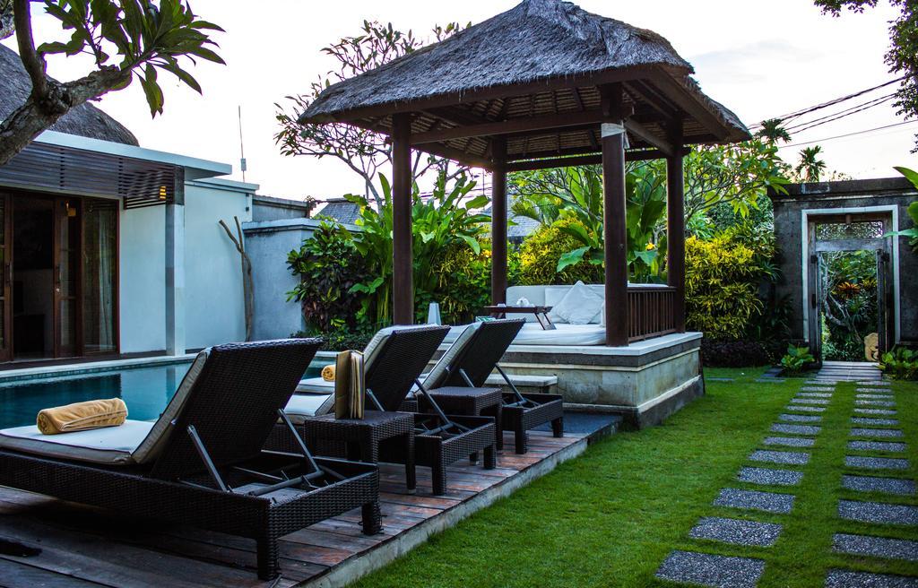 Arwana Estate Villa Seminyak  Exterior photo