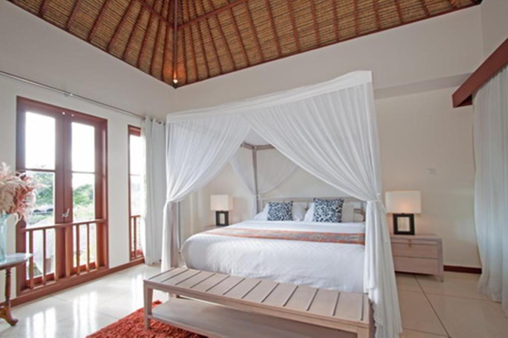 Arwana Estate Villa Seminyak  Exterior photo
