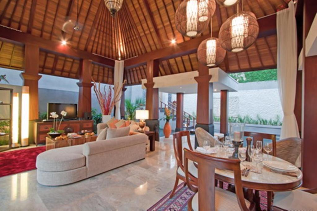 Arwana Estate Villa Seminyak  Exterior photo